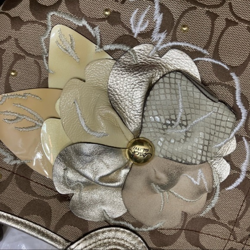Coach Bleecker Rare Floral Signature Applique F16276 Gold Khaki Brown Tote - Picture 7 of 14
